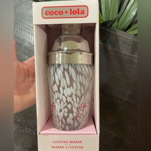 Christmas Candy Cane Glass Lampwork Cocktail Shaker with Lid NWT